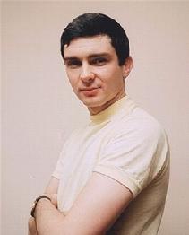 Gene Pitney - It hurts to be in love, when the only one you love!