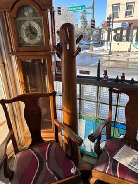 West Saint Paul Antiques - VINTAGE OAK HALL TREE - $225