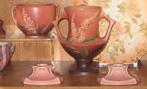 Click here for our Roseville Pottery Home page.