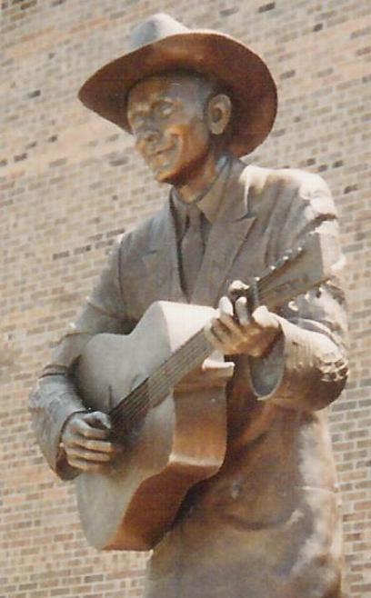 Click Here for The Hank Williams Museum...