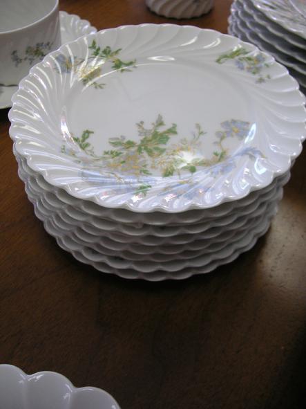 Haviland Limoges Margaux (8)- 6 1/4" Bread & Butter Plates
