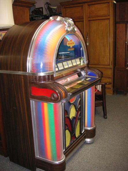 WURLITZER SONATA 1050 JUKEBOX