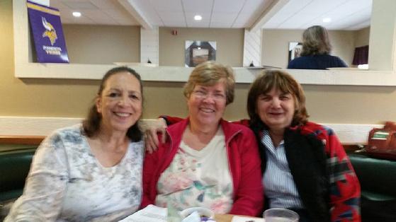 Marlene Goldstein Bukstein, Suzie Keehn Olson & Kathy Kukar Cullen Samson