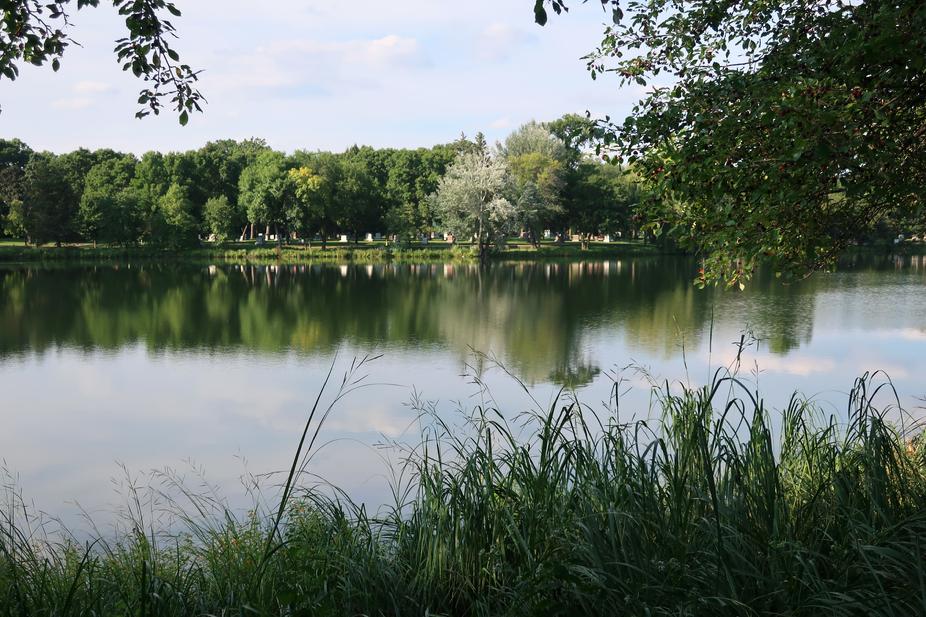 Lakewood Cemetery