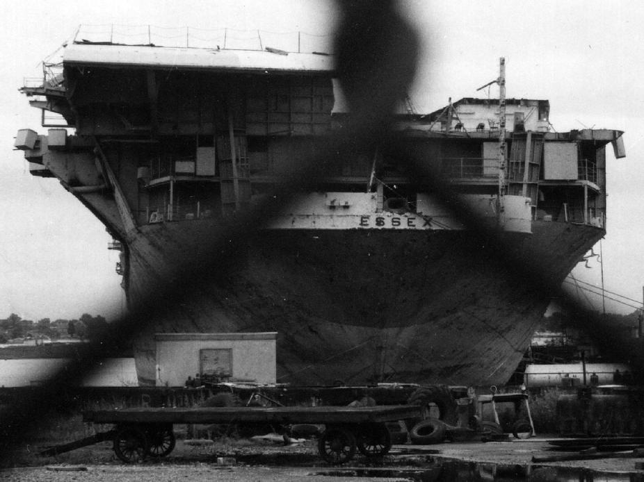 USS ESSEX