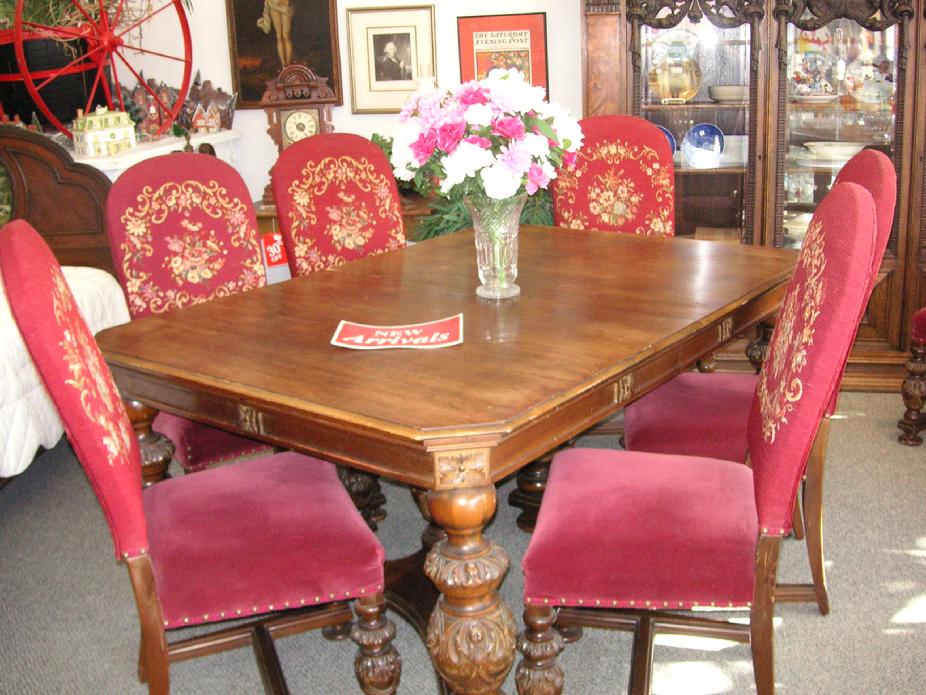 The Hanson House 1920's Grand Dining Room Set