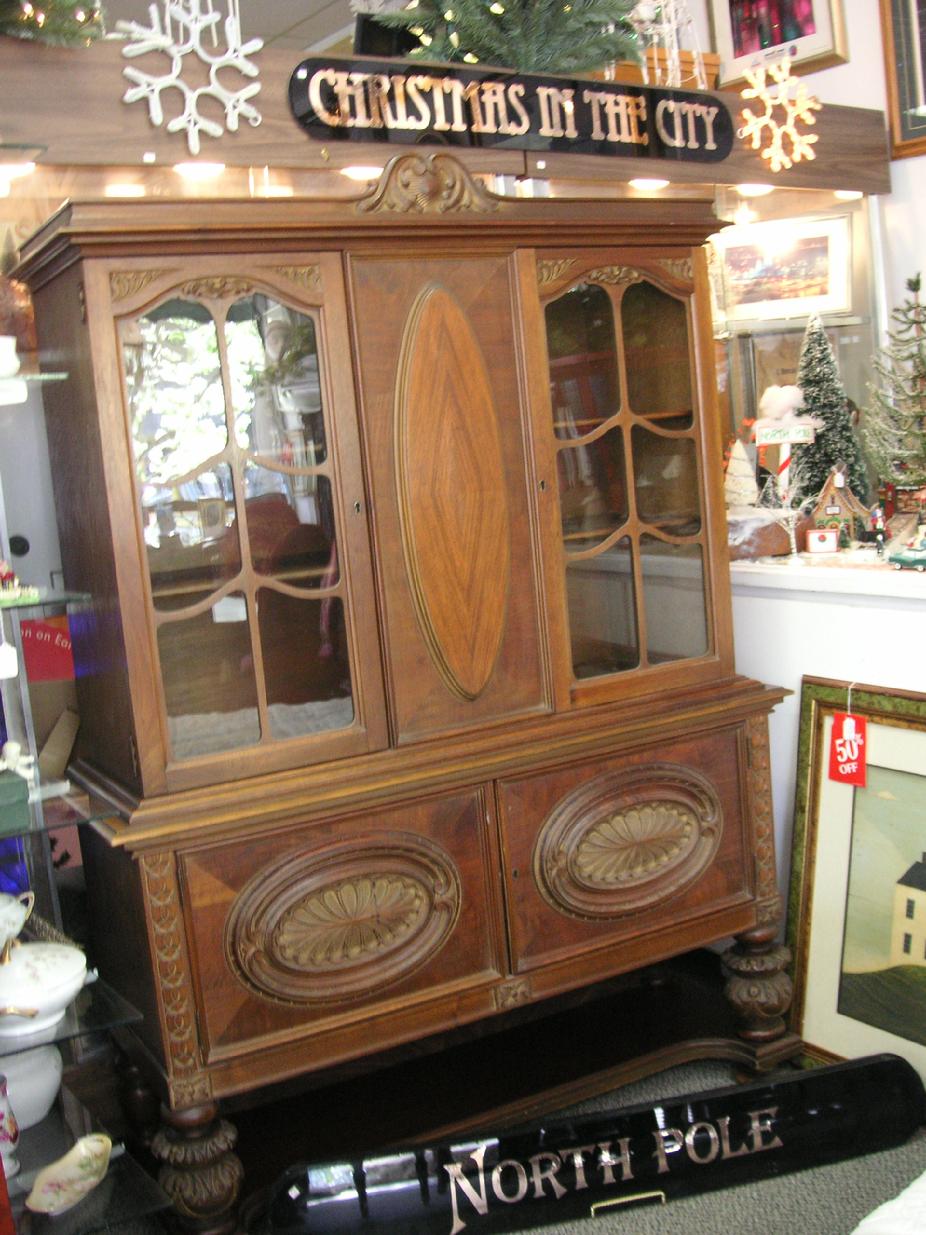 The Hanson House Grand Dining Room Set
