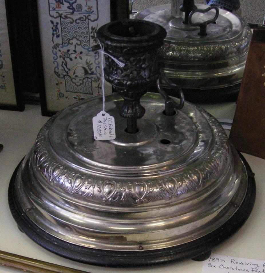 1895 Musical Christmas Tree Stand