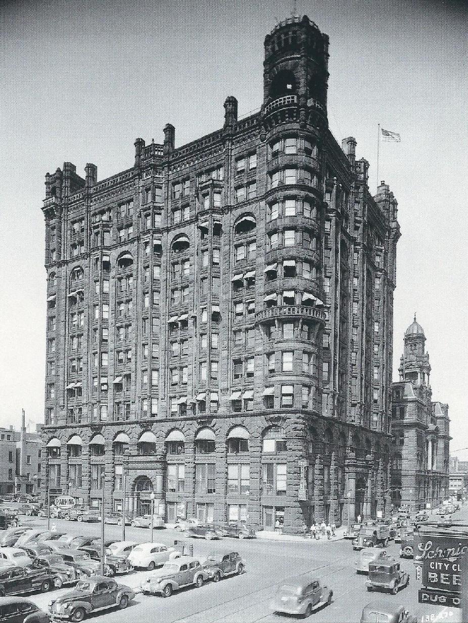 The Metropolitan Building, formerly known as the "Guaranty Loan Building"